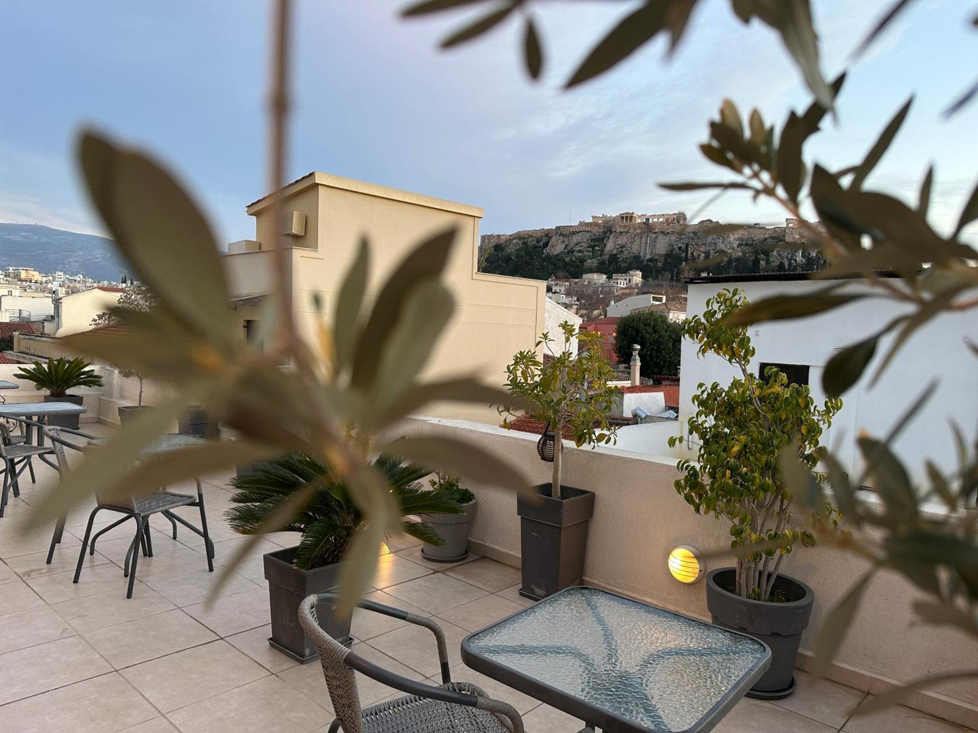 Theasis Athens Bed & Breakfast Exterior photo